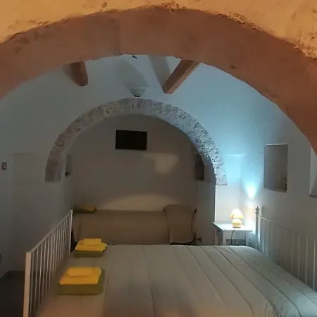 I Trulli Di Sara بوتينيانو