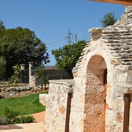I Trulli Di Sara 푸티냐노