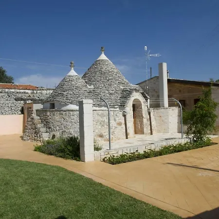 I Trulli Di Sara Holiday home *