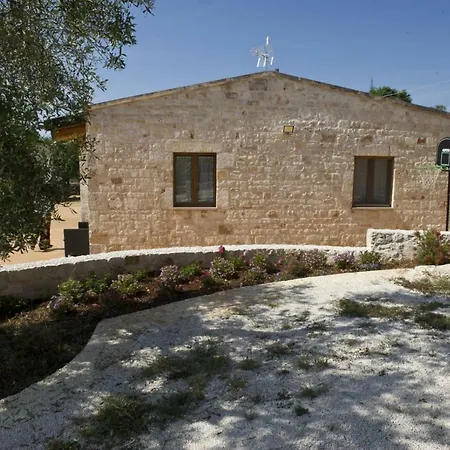 I Trulli Di Sara Holiday home